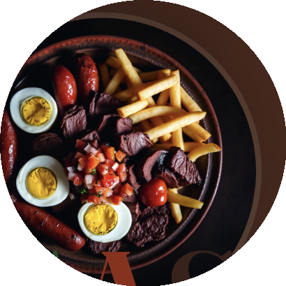 Plato de salchipapa cochabambina con huevo, chorizo y papas